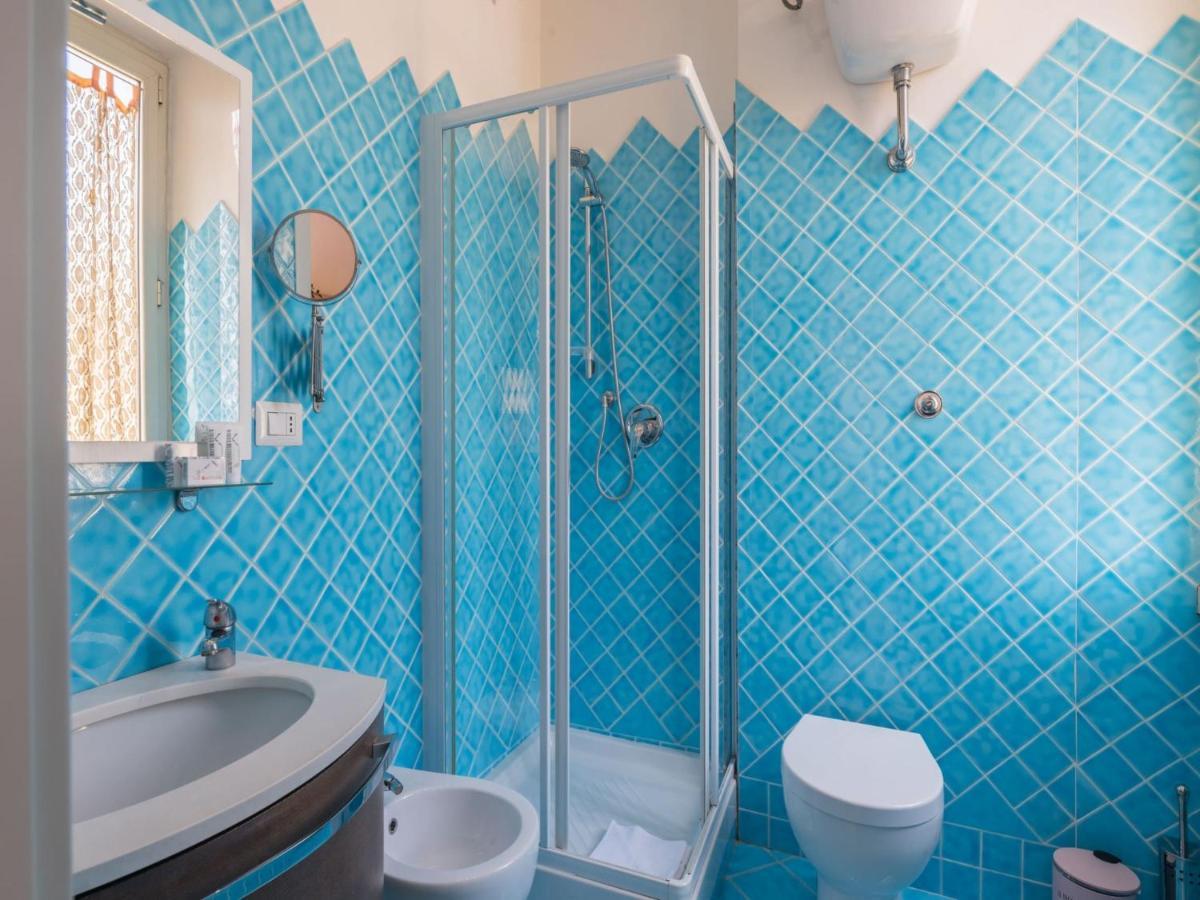 The Best Rent - Colourful Two-Bedroom Apartment Near Termini Station Рим Экстерьер фото